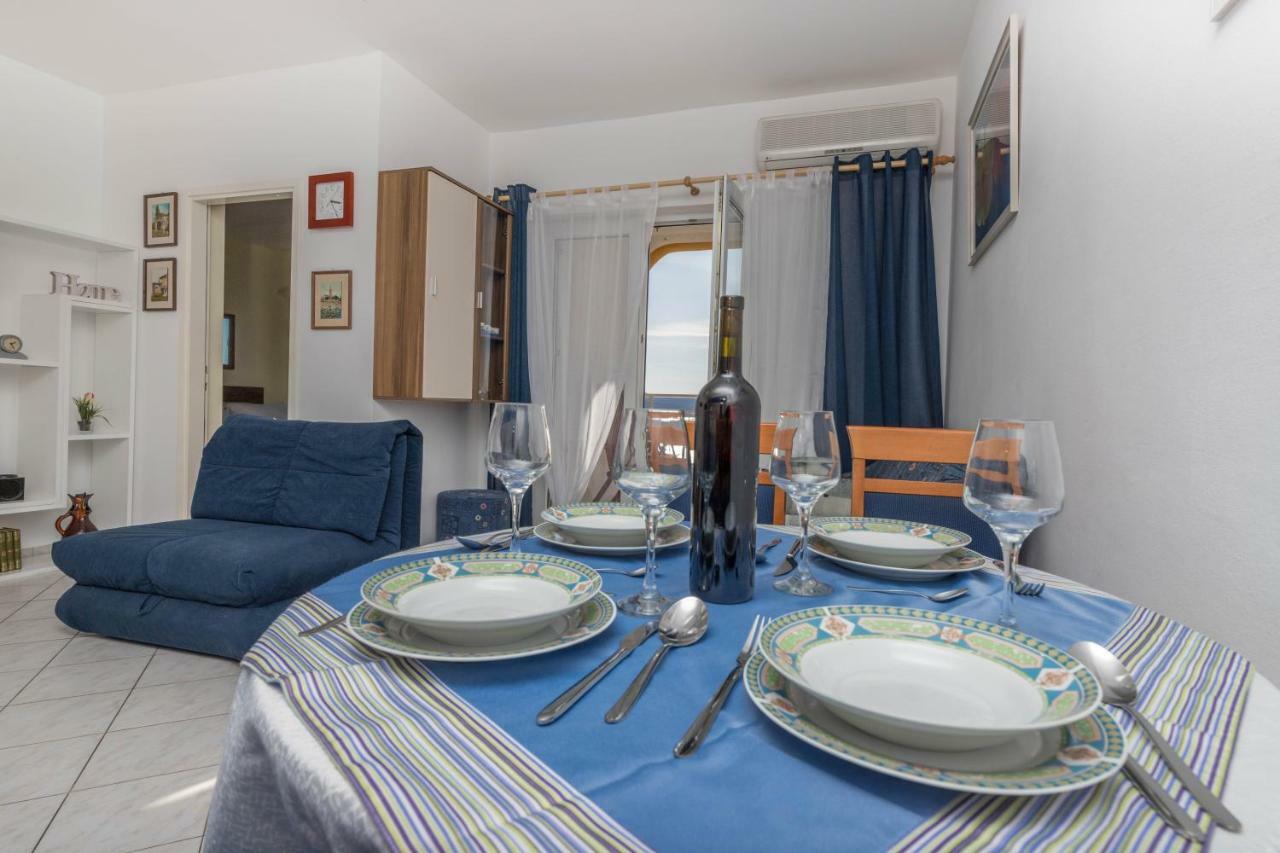 Apartmani Adria Lila Crikvenica Dramalj Exterior photo